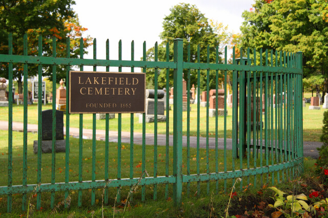 Lakefield Cemetery